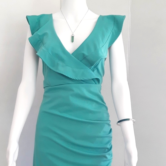 GREEN V-NECK RUFFLED COLLAR SIDE RUCHED DRESS SZ 12 - Picture 2 of 8